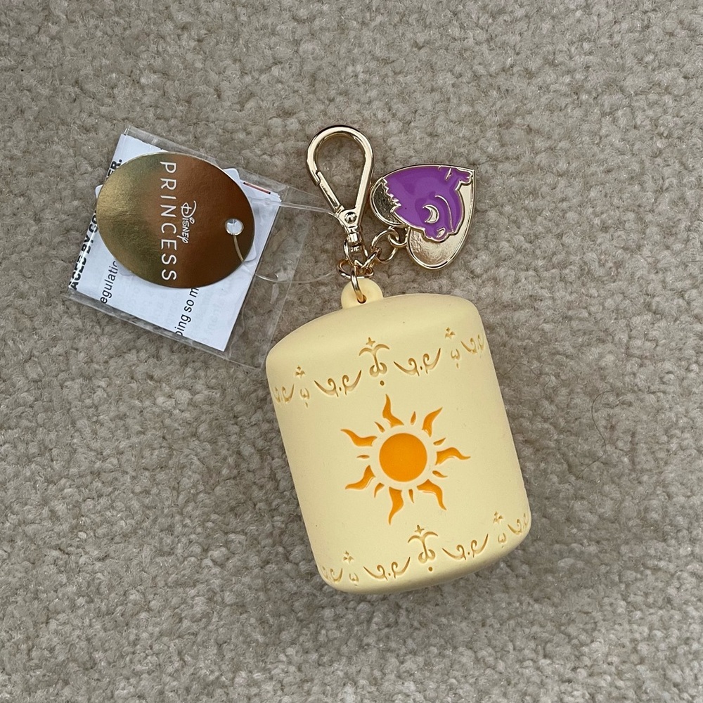 Bath & Body Works Disney Princess Rapunzel Tangled Lantern PocketBac Holder - Picture 15 of 16